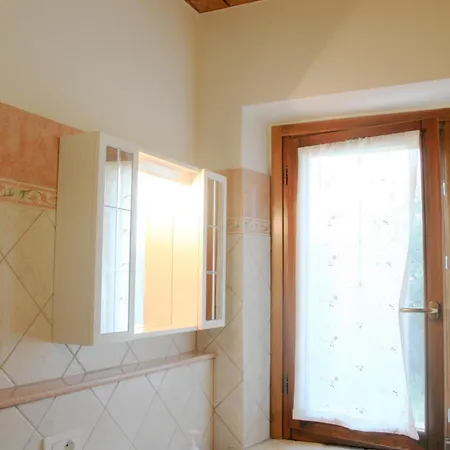 Agriturismo Fara Guest house *